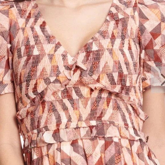 NWT TCEC Peaches & Chocolate Patchwork Smocked V-Neck Puff Sleeve Midi Dress Med - Picture 3 of 4